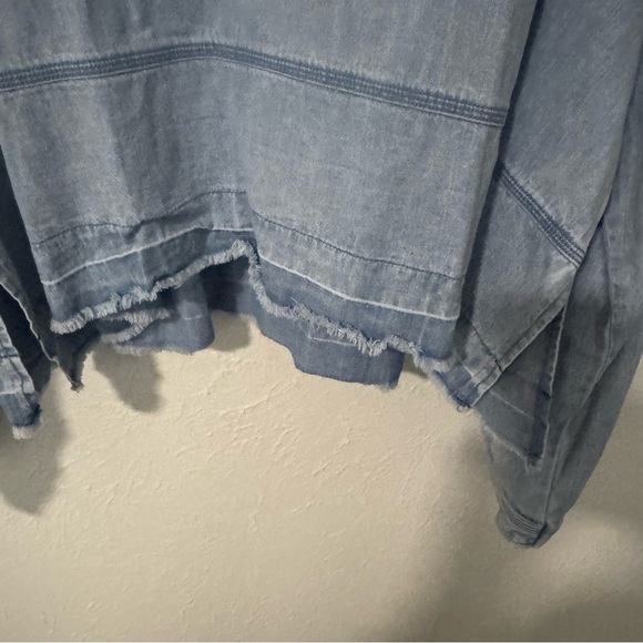 Free People We The Free Jude Denim Pullover Indigo Size Medium - Picture 5 of 11